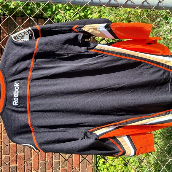 Anaheim Ducks NHL Reebok Hockey Jersey Size Medium Pre-owned - Picture 2 of 9